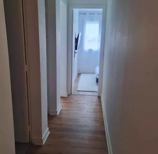 아파트 T4 Proche De ! Parfait Garanti